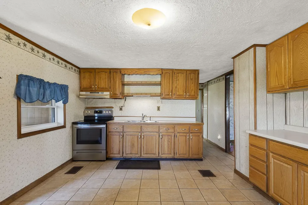 2750 Beebe Road Howard Township MI 49120