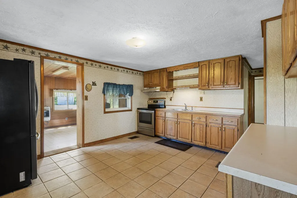 2750 Beebe Road Howard Township MI 49120