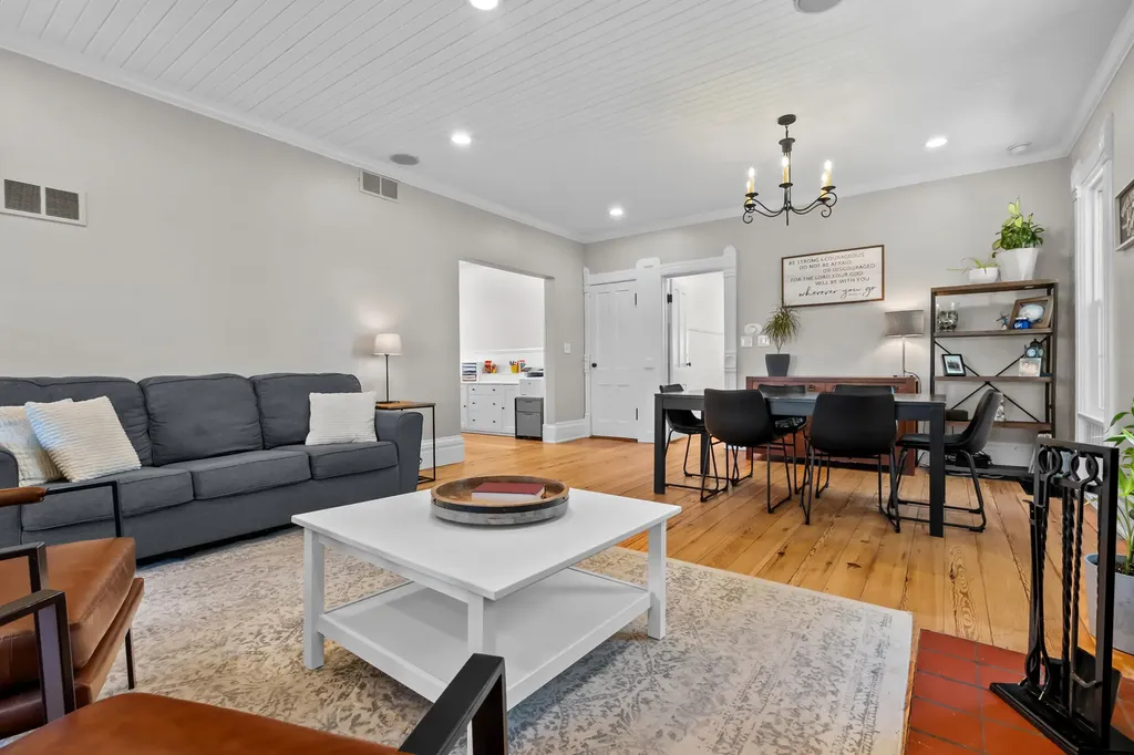 26107 Beeson Street Lagrange Township MI 49031