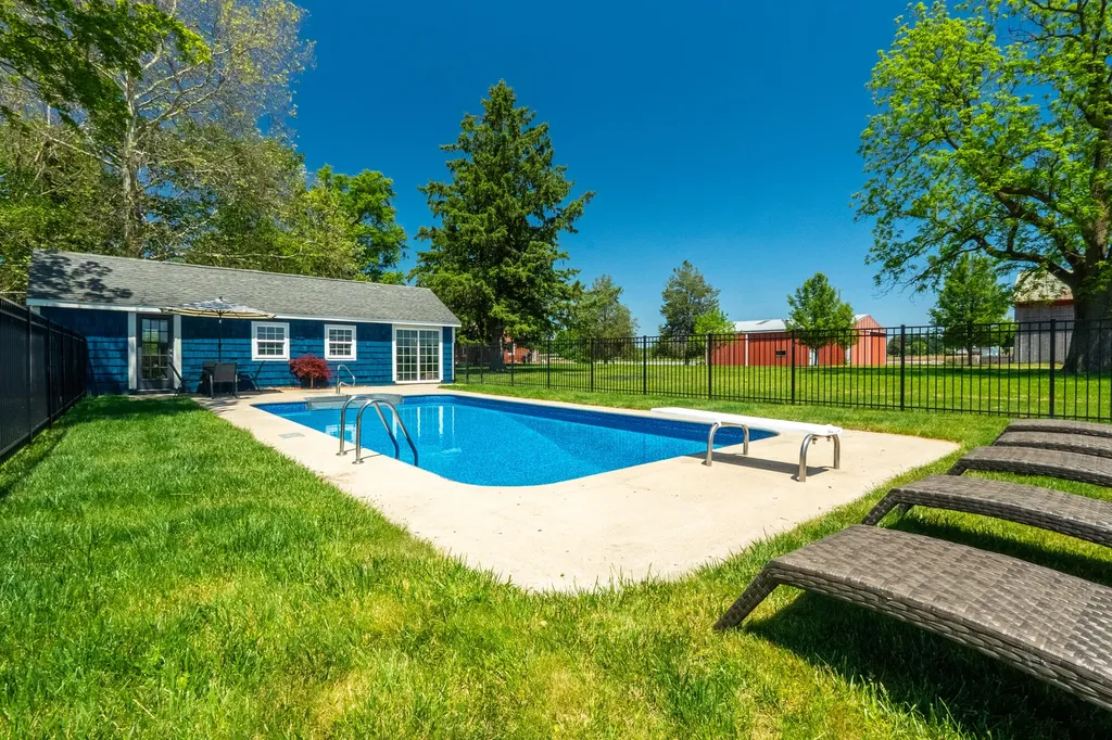 26107 Beeson Street Lagrange Township MI 49031