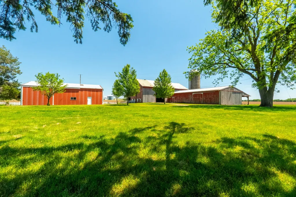 26107 Beeson Street Lagrange Township MI 49031