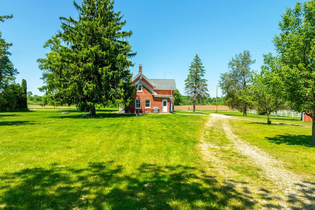 26107 Beeson Street Lagrange Township MI 49031