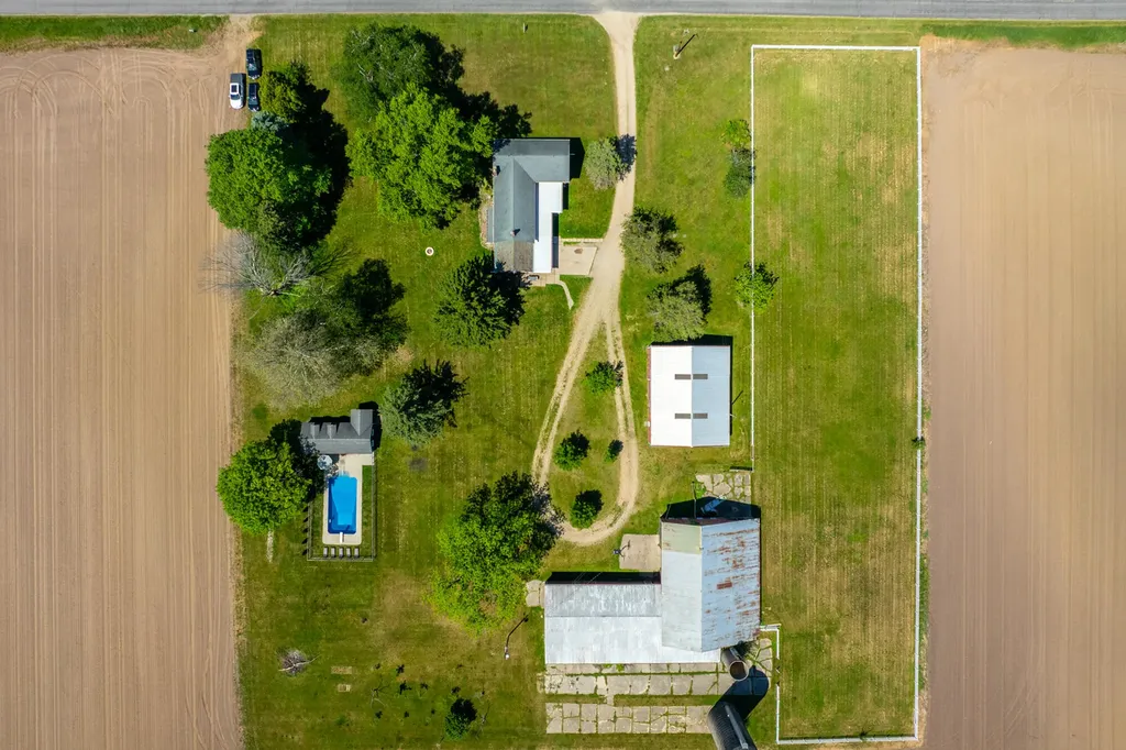 26107 Beeson Street Lagrange Township MI 49031