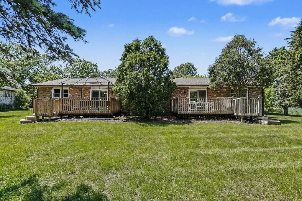 1575 Pheasant Run Baroda Village MI 49101