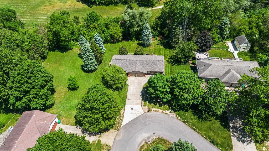 1575 Pheasant Run Baroda Village MI 49101