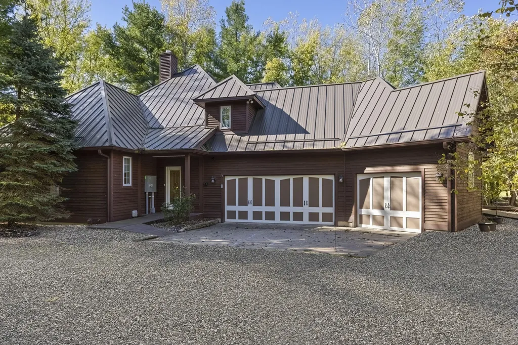 5650 Lily Lane Chikaming Township MI 49125