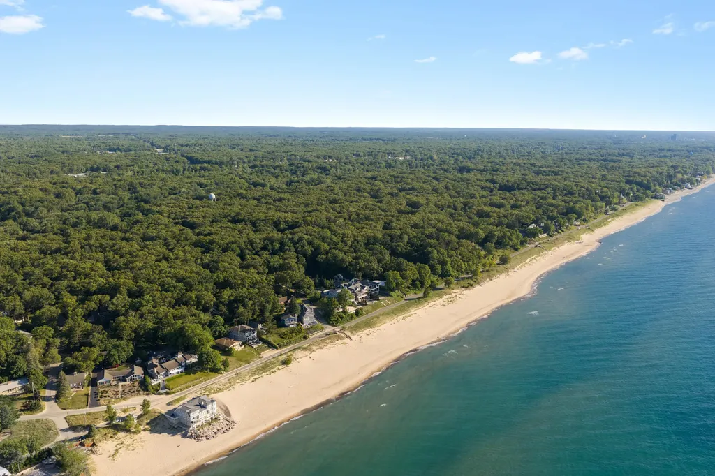 4035 Choctaw Trail Michiana Village MI 49117