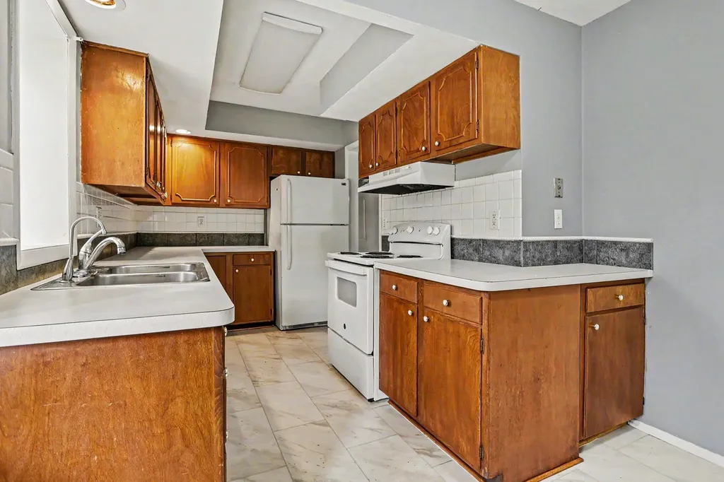 4753 Kimber Lane Oronoko Charter Township MI 49103