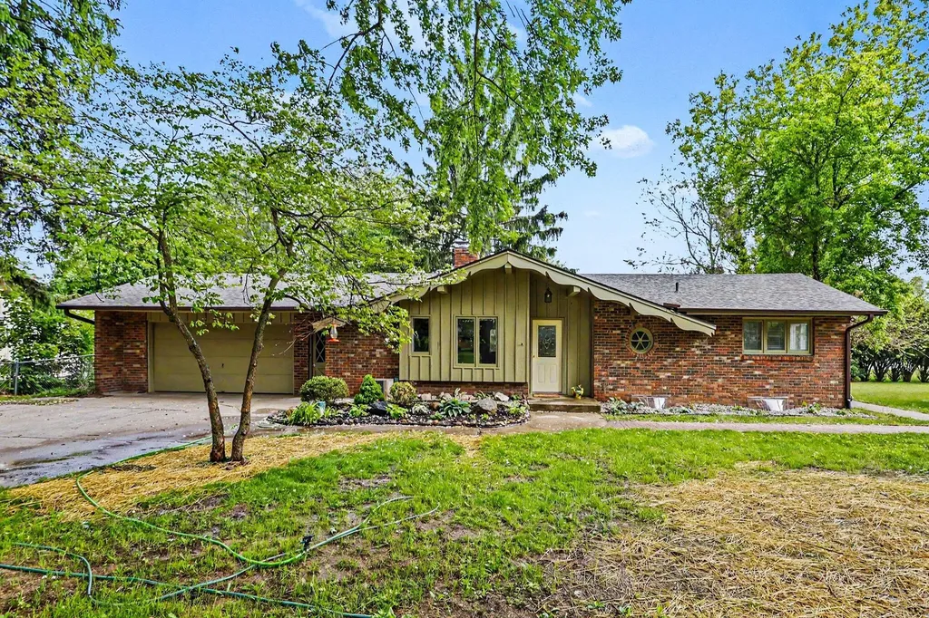 4753 Kimber Lane Oronoko Charter Township MI 49103