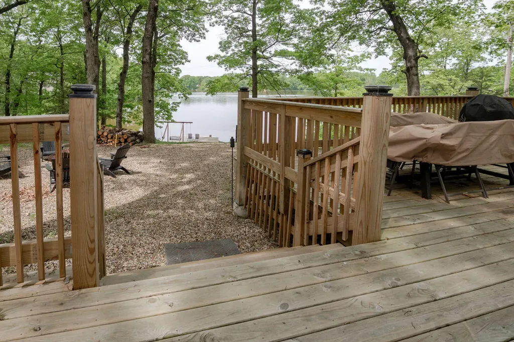 59254 Dove Lane Lockport Township MI 49093