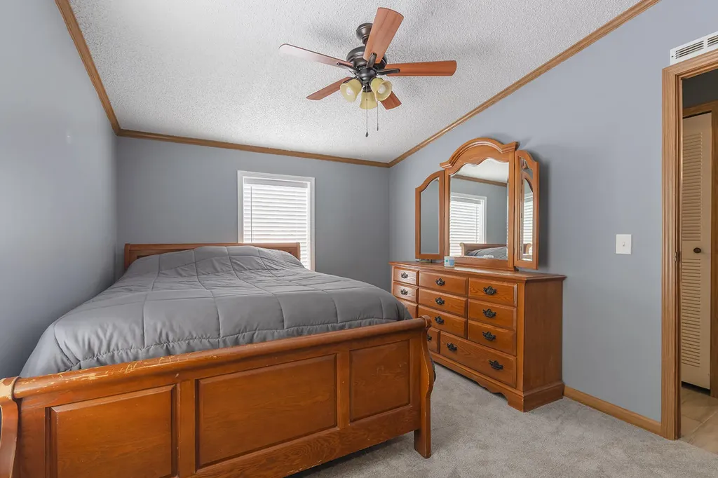 54598 Park Lane Silver Creek Township MI 49111
