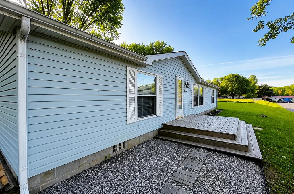 54598 Park Lane Silver Creek Township MI 49111