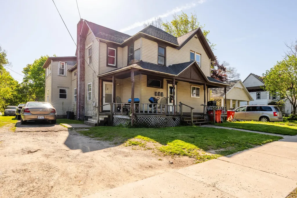 561 Heck Court Benton Harbor City MI 49022
