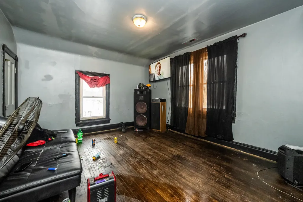 561 Heck Court Benton Harbor City MI 49022