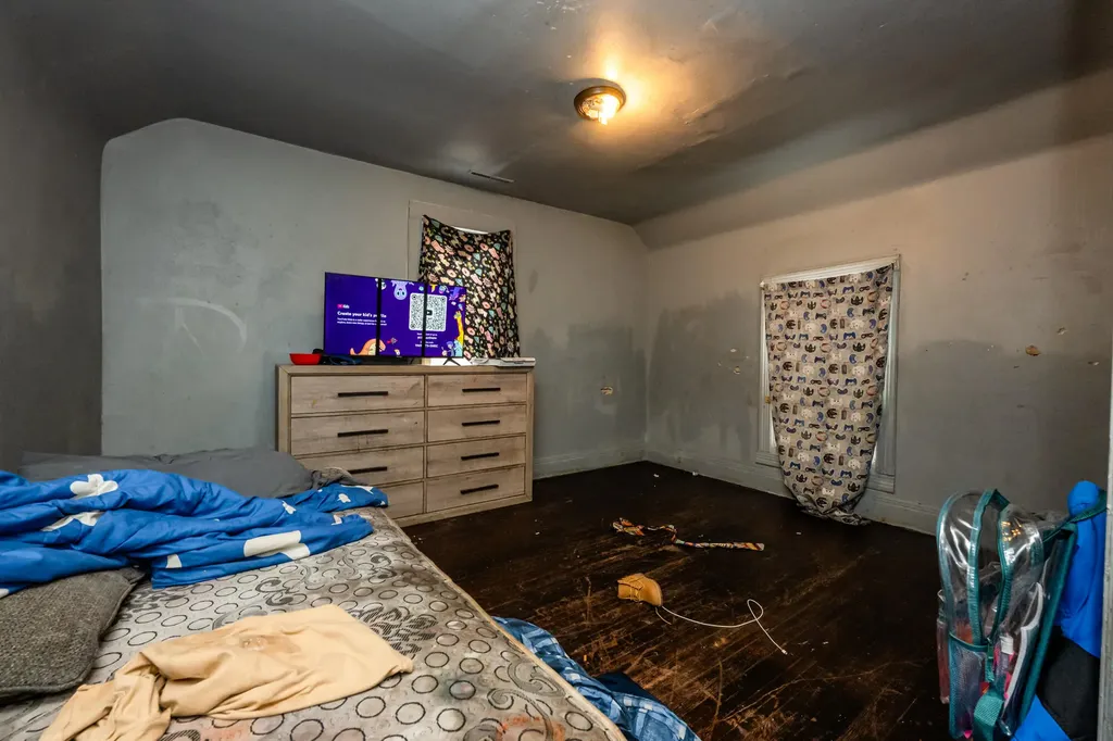 561 Heck Court Benton Harbor City MI 49022