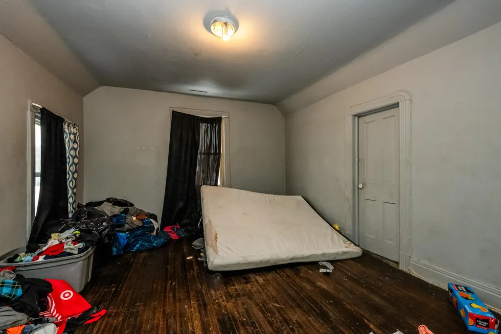 561 Heck Court Benton Harbor City MI 49022