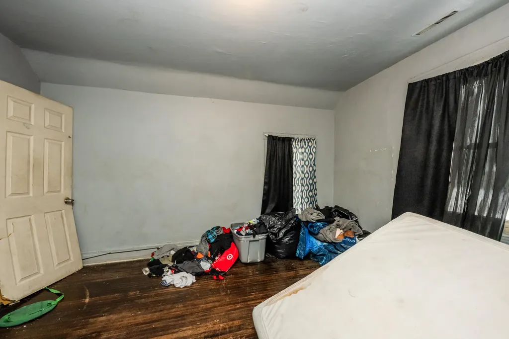 561 Heck Court Benton Harbor City MI 49022