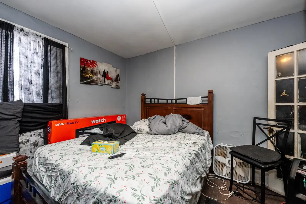 561 Heck Court Benton Harbor City MI 49022