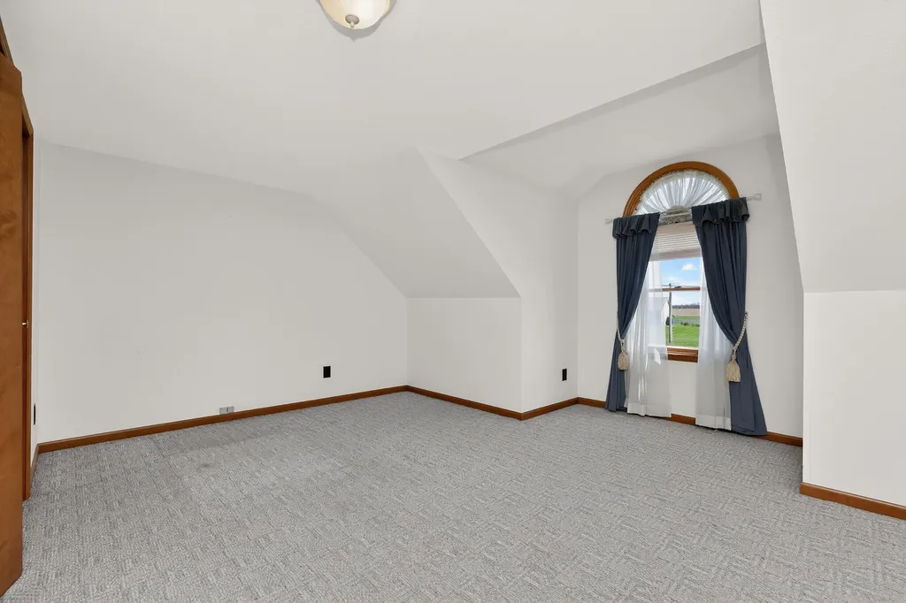 69500 Christiana Lake Road Ontwa Township MI 49112