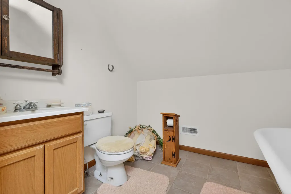 69500 Christiana Lake Road Ontwa Township MI 49112