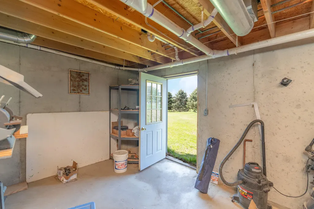 69500 Christiana Lake Road Ontwa Township MI 49112