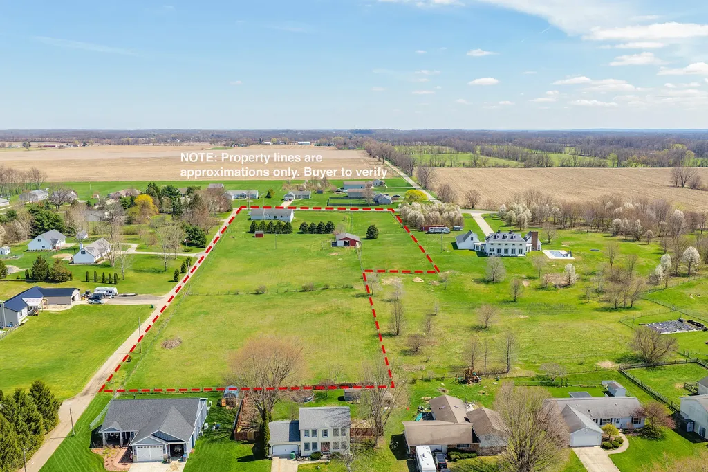 69500 Christiana Lake Road Ontwa Township MI 49112
