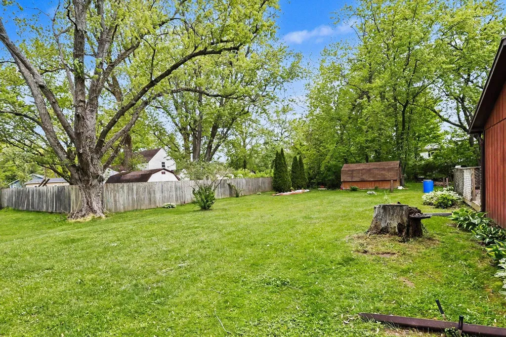 8223 Forest Beach Road Watervliet Township MI 49098