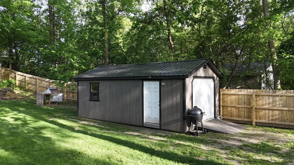 17259 Paradise Lake Road Calvin Township MI 49095
