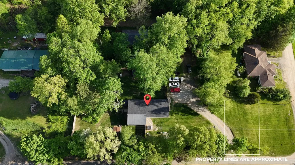 17259 Paradise Lake Road Calvin Township MI 49095