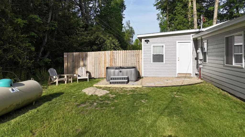 17259 Paradise Lake Road Calvin Township MI 49095