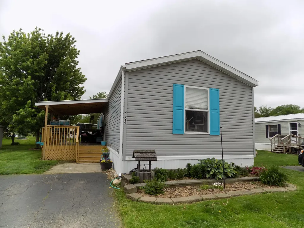 7604 Red Arrow Highway Watervliet Township MI 49098
