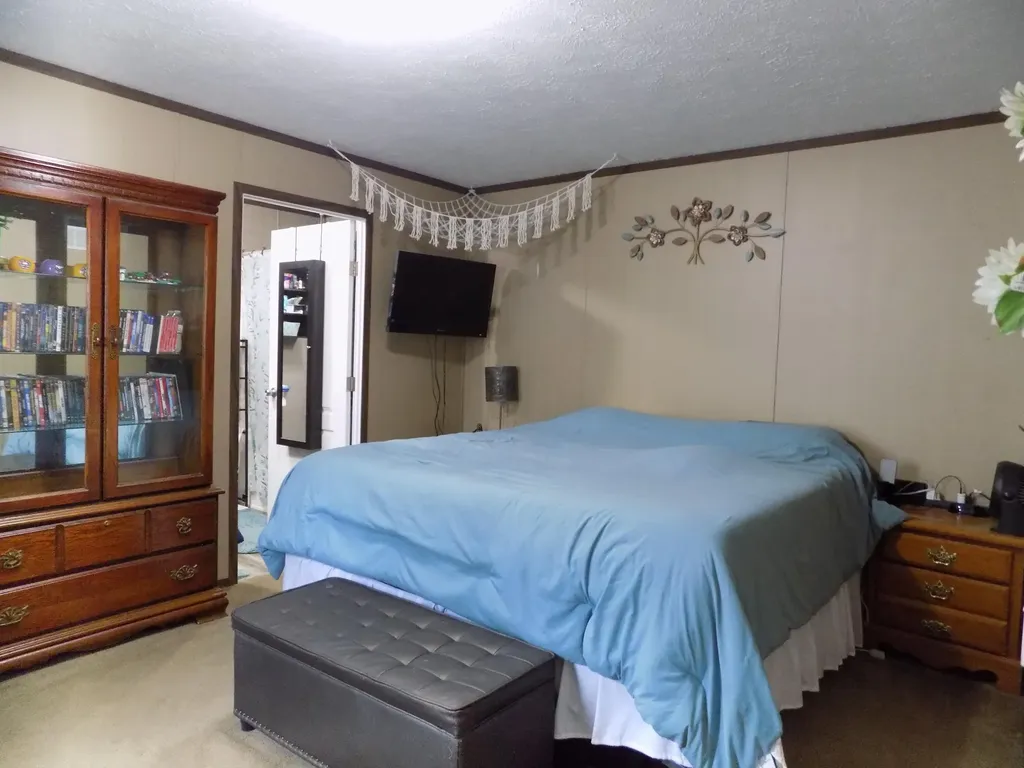 7604 Red Arrow Highway Watervliet Township MI 49098