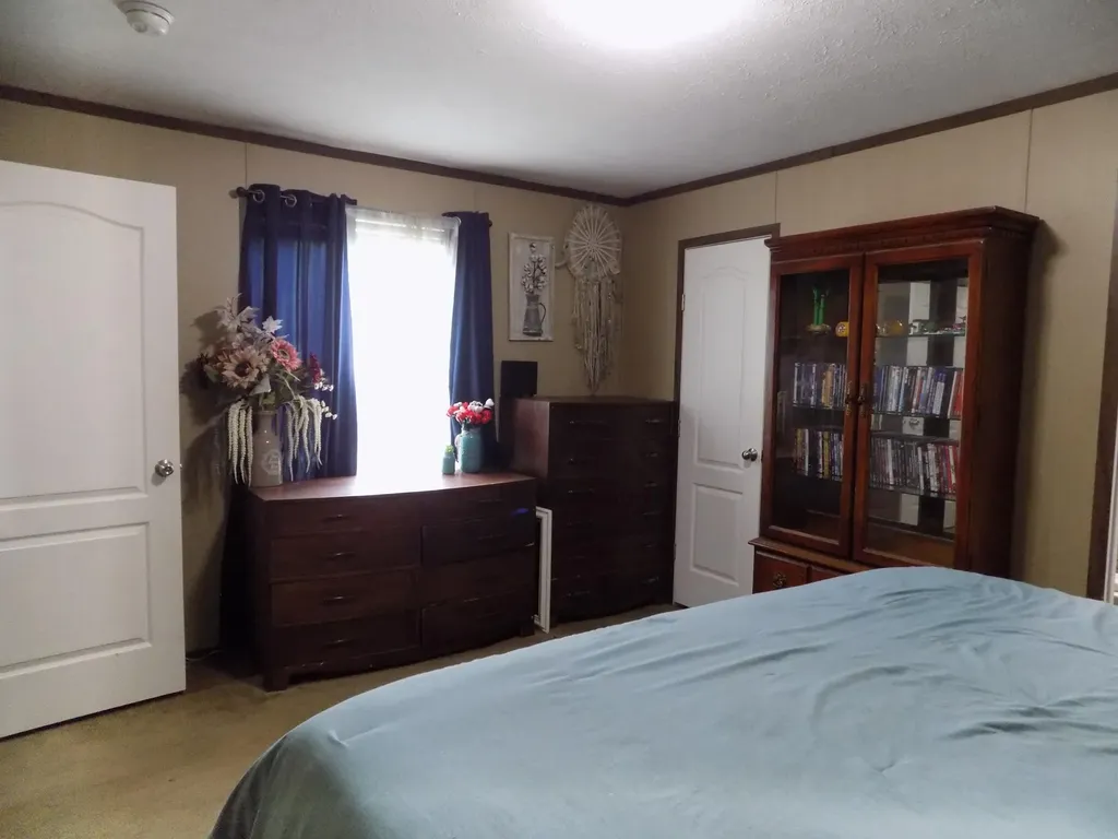 7604 Red Arrow Highway Watervliet Township MI 49098