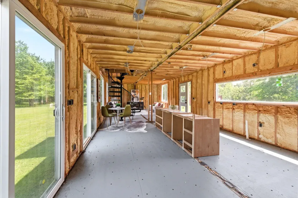 7767 Warren Woods Road Chikaming Township MI 49128