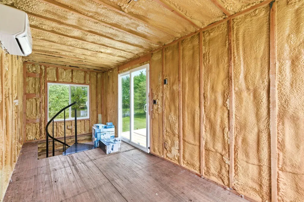 7767 Warren Woods Road Chikaming Township MI 49128