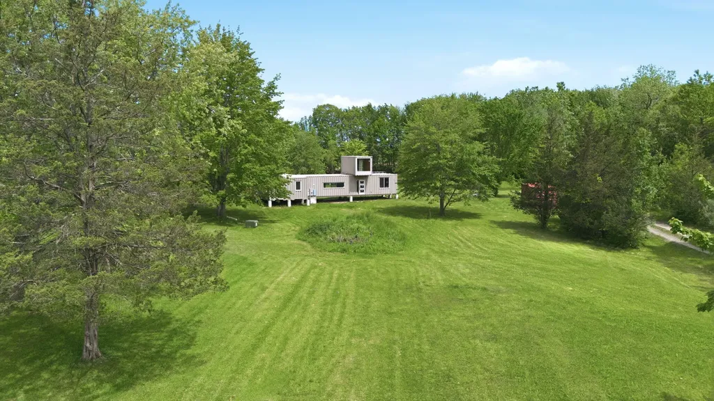 7767 Warren Woods Road Chikaming Township MI 49128