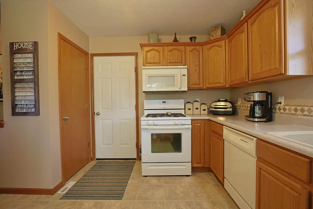 70895 Kristy Lane Mason Township MI 49112