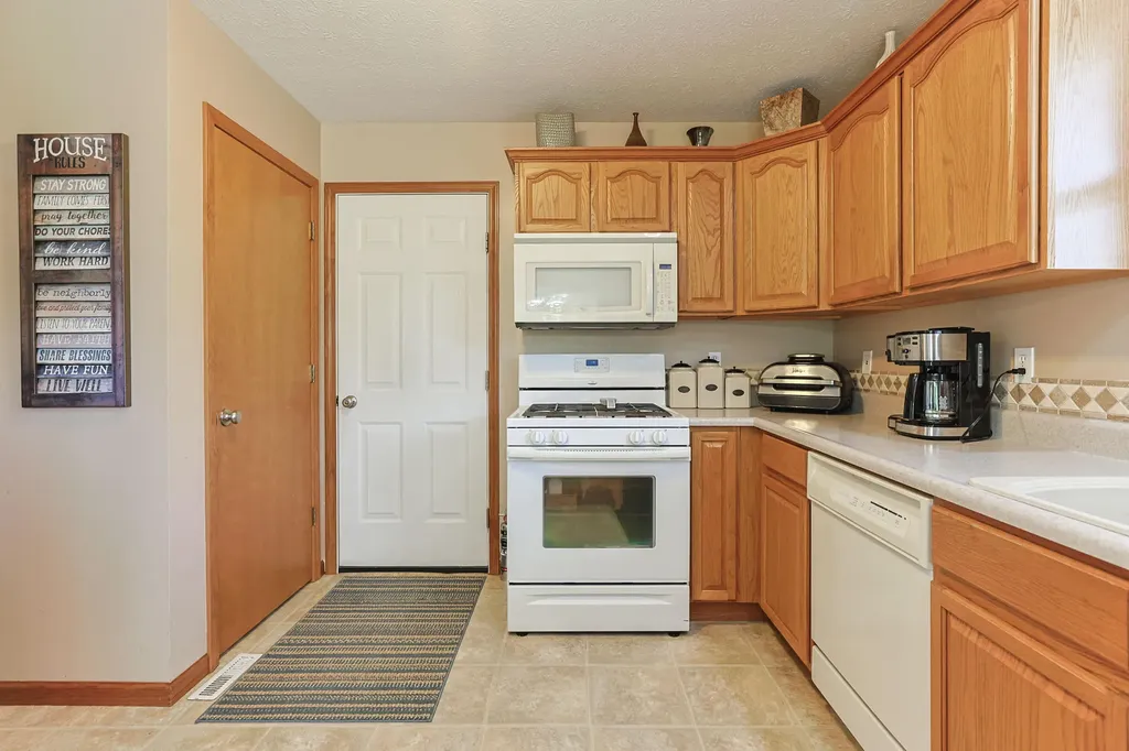70895 Kristy Lane Mason Township MI 49112