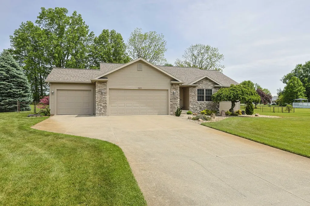 70895 Kristy Lane Mason Township MI 49112