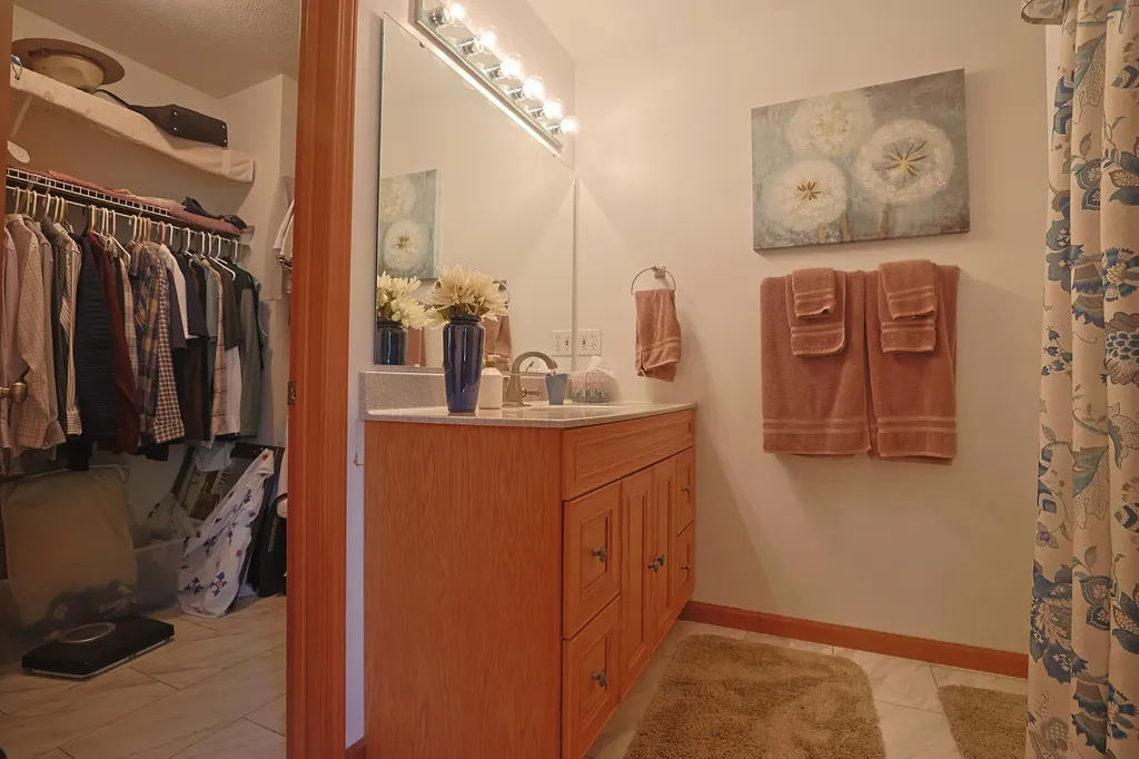 70895 Kristy Lane Mason Township MI 49112