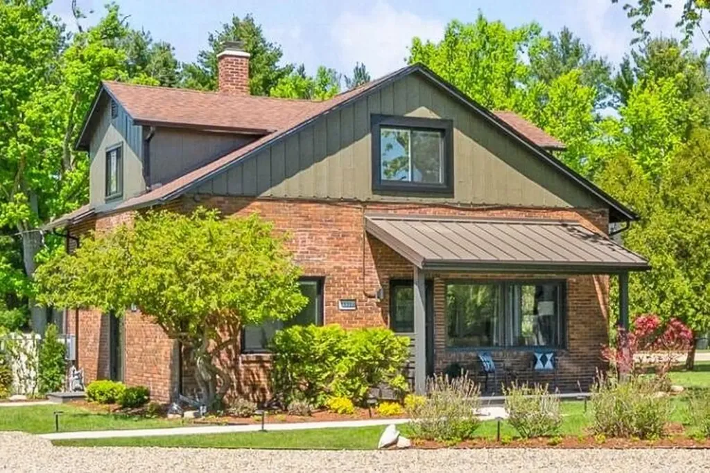 7321 Harbert Road Chikaming Township MI 49115