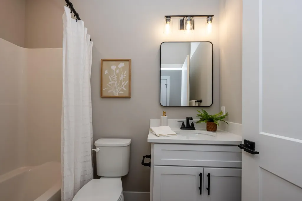 3635 Katherine Lane Royalton Township MI 49085