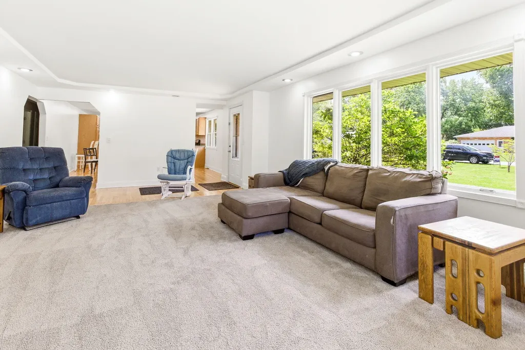 2367 Shoreham Drive Shoreham Village MI 49085