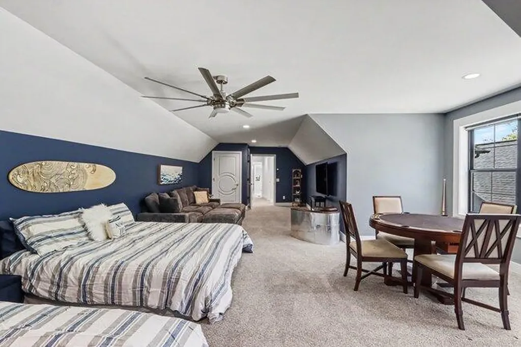 4630 E Gull Lake Drive Ross Township MI 49060