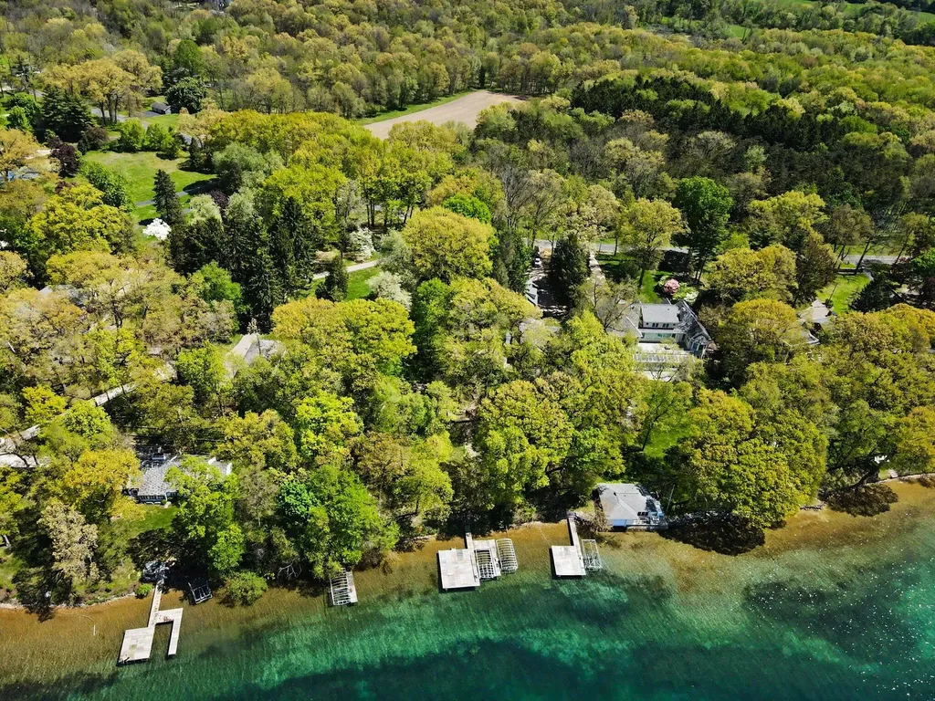 4630 E Gull Lake Drive Ross Township MI 49060