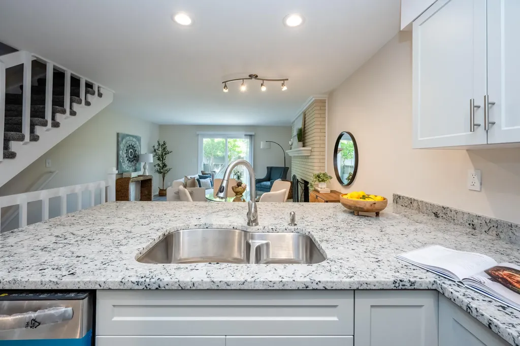 2514 Essex Court St. Joseph Charter Township MI 49085
