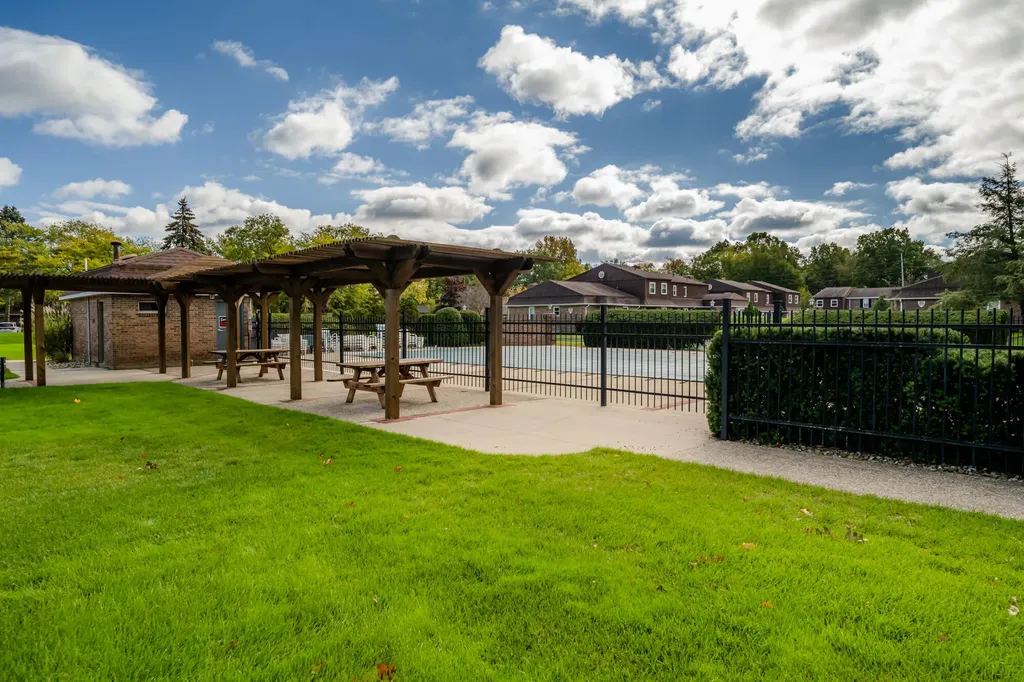 2514 Essex Court St. Joseph Charter Township MI 49085