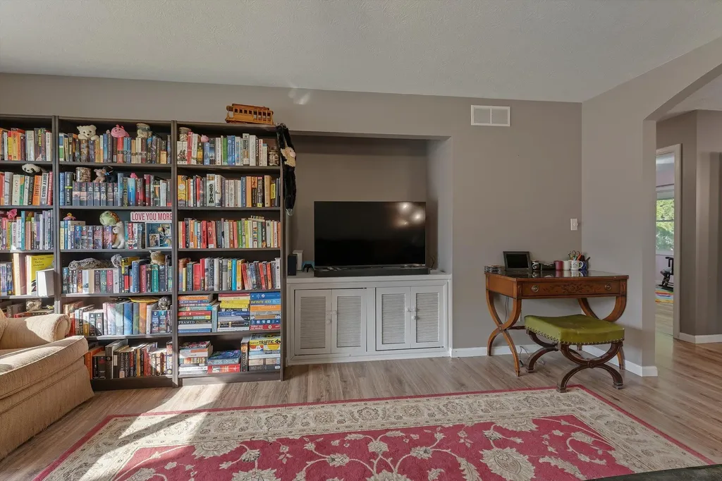 22401 Happy Drive Lagrange Township MI 49031