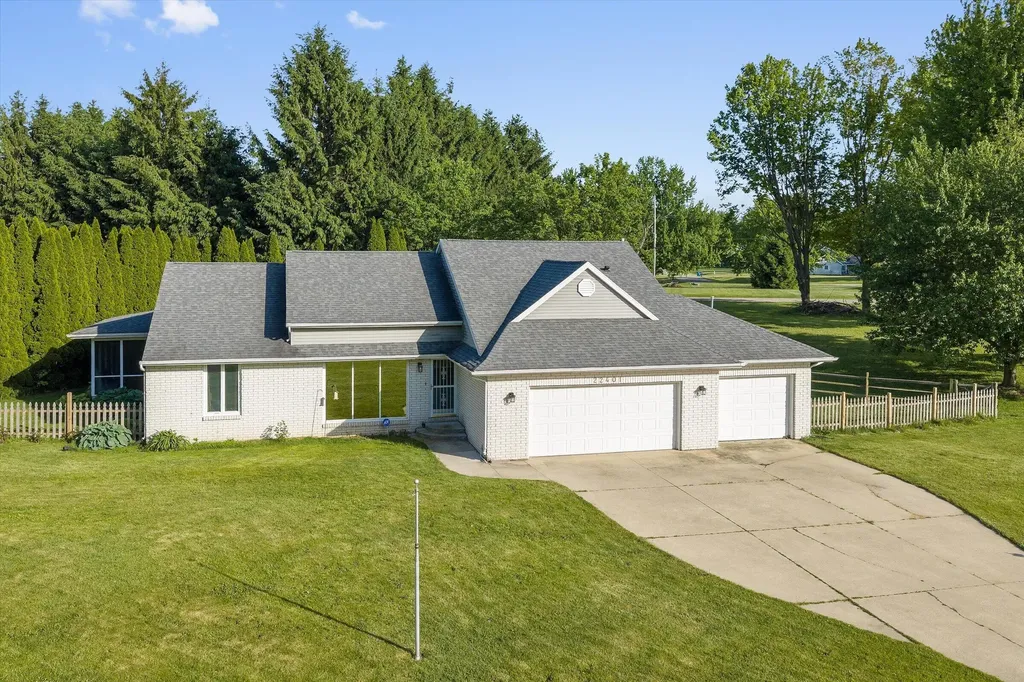 22401 Happy Drive Lagrange Township MI 49031