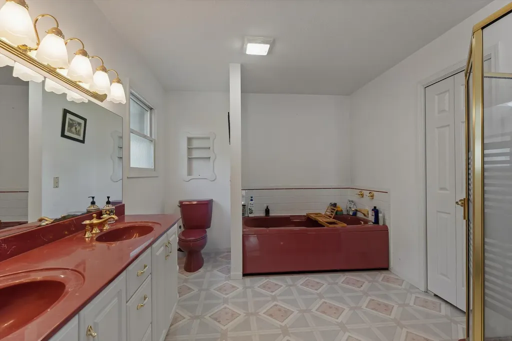 22401 Happy Drive Lagrange Township MI 49031